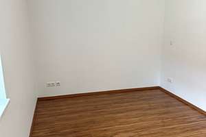 Kapitalanlage – Vermietete 4 Raum Wohnung im 1.OG mit Balkon, EBK sowie Garage in Dresden Oberwartha – Zur Schäferei 4, 1159 Oberwartha, Dresden – Vorschaubild 24