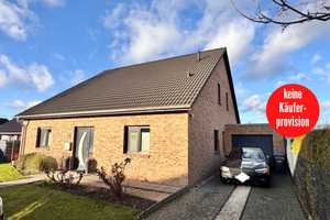 HORN IMMOBILIEN ++ Einfamilienhaus mit Ausbaureserve 2 km bis Neubrandenburg, Einbauküche und Garage – Mecklenburg-Strelitz (Kreis) – Vorschaubild 1