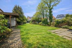 Harmonisches Familienleben trifft moderne Energietechnik dank Wärmepumpe und PV-Anlage – Die vollständige Adresse der Immobilie erhältst du vom Anbieter., 63456 Steinheim, Hanau – Vorschaubild 4