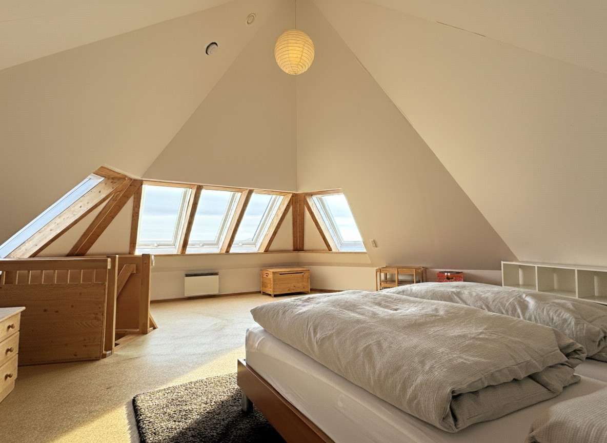 Immobilie in Untersiemau - Ein Architektur-Unikat: Individuelles Passivhaus mit ikonischem Sechseck-Dach - Bild 8