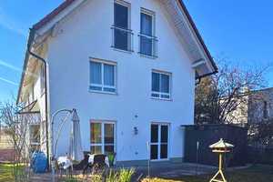Bright, spacious and fully furnished – the perfect home for expats with families – München – Vorschaubild 1