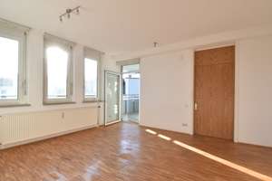 Betreutes Wohnen in barriefreier 2-Zimmer-Wohnung, mit Stellplatz, PROVISIONSFREI – Die vollständige Adresse der Immobilie erhältst du vom Anbieter., 90482 Laufamholz, Nürnberg – Vorschaubild 2