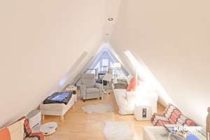 KA-Durlach / außergewöhnliche DG-Maisonette-Whg mit Süd-Loggia, 5 Zimmer und optional zwei TG-Plätze – Die vollständige Adresse der Immobilie erhältst du vom Anbieter., 76227 Durlach, Karlsruhe – Vorschaubild 22