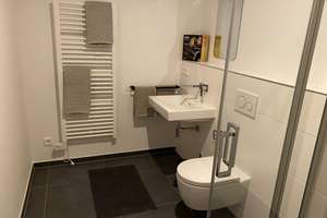 Luxuriöses, möbliertes Einzimmer-Apartment – Die vollständige Adresse der Immobilie erhältst du vom Anbieter., 81543 Siebenbrunn, München – Vorschaubild 11