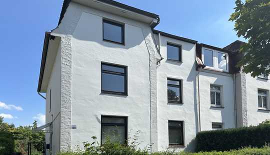 Bild von Doppelhaushälfte mit großem Garten