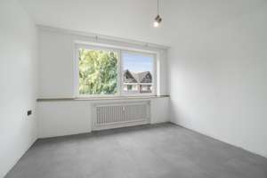 Ideal geschnittene 3-Zimmer-ETW mit Balkon & Garage – Die vollständige Adresse der Immobilie erhältst du vom Anbieter., 40627 Unterbach, Düsseldorf – Vorschaubild 3