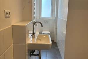 2,5-Zimmer-Wohnung am Ostwall: 64 m²  Altbau, saniert mit Einbauküche : ab sofort – 44135 City, Dortmund – Vorschaubild 6