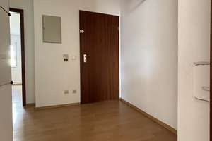 ER-Zentrum 2-Zimmer Wohnung+Küche+Balkon – Die vollständige Adresse der Immobilie erhältst du vom Anbieter., 91052 Rathausplatz, Erlangen – Vorschaubild 6