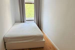 3 Zimmer auf 40 m²! Ruhige, sanierte Altbauwohnung mit großem Balkon in westlicher Ausrichtung – Die vollständige Adresse der Immobilie erhältst du vom Anbieter., 10243 Friedrichshain, Berlin – Vorschaubild 9