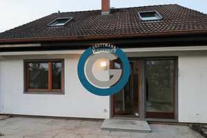 VIEL PLATZ ZUM WOHNEN, ARBEITEN & ENTSPANNEN - GROSSE TERRASSE & POOL- GARAGE FÜR 2 PKW – Heiterwanger Weg 36 po, 12209 Lichterfelde, Berlin – Vorschaubild 1