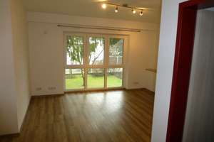 Gepflegte 1-Raum-Wohnung mit Einbauküche in Ingolstadt – Die vollständige Adresse der Immobilie erhältst du vom Anbieter., 85049 Friedrichshofen-Hollerstauden, Ingolstadt – Vorschaubild 1
