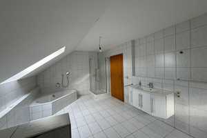 Gepflegtes Einfamilienhaus in Künzing – Tassilostraße 14, 94550 Deggendorf (Kreis) – Vorschaubild 23