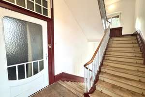Historische Villa im Rodgebiet Pforzheim – Seltenes 4-Parteienhaus mit Altbaucharme – Die vollständige Adresse der Immobilie erhältst du vom Anbieter., 75173 Südweststadt, Pforzheim – Vorschaubild 8