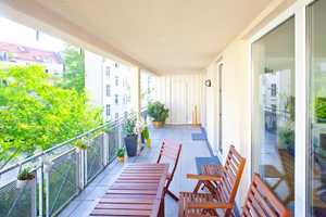 2 Zi-Whg mit sehr großem Balkon Aufzug EBK und TG – Neue Schönhauser Strasse 6, 10178 Berlin – Vorschaubild 7