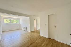 Frisch renovierte 2-Zi.-ETW mit Garagenstellplatz und Loggia in sehr gepflegter Wohnanlage – Die vollständige Adresse der Immobilie erhältst du vom Anbieter., 85057 Nordwest, Ingolstadt – Vorschaubild 2