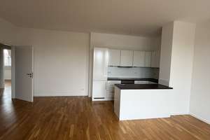 Moderne 4-Raum-Wohnung mit Einbauküche und Balkon – Schweriner Straße 41, 1067 Wilsdruffer Vorstadt/Seevorstadt-West, Dresden – Vorschaubild 2