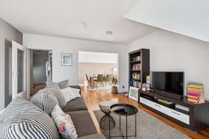 Maisonette mit Weitblick - Ruhig wohnen, zentral leben – Die vollständige Adresse der Immobilie erhältst du vom Anbieter., 22525 Stellingen, Hamburg – Vorschaubild 1