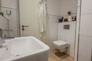 EXKLUSIVES PENTHOUSE IN DÜSSELDORF-WITTLAER – Die vollständige Adresse der Immobilie erhältst du vom Anbieter., 40489 Wittlaer, Düsseldorf – Vorschaubild 23