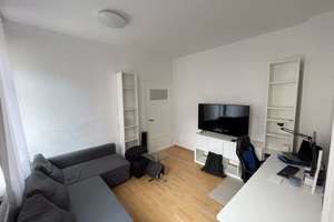 Helle und freundliche 2-Zimmer-Wohnung direkt an der Leine! – Braunstraße 10, 30169 Calenberger Neustadt, Hannover – Vorschaubild 3