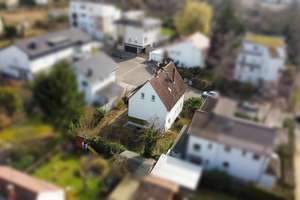 3-Parteien-MFH in ruhiger Sackgasse – EG-Wohnung aktuell frei! – Töpferstraße 10, 65191 Bierstadt, Wiesbaden – Vorschaubild 3