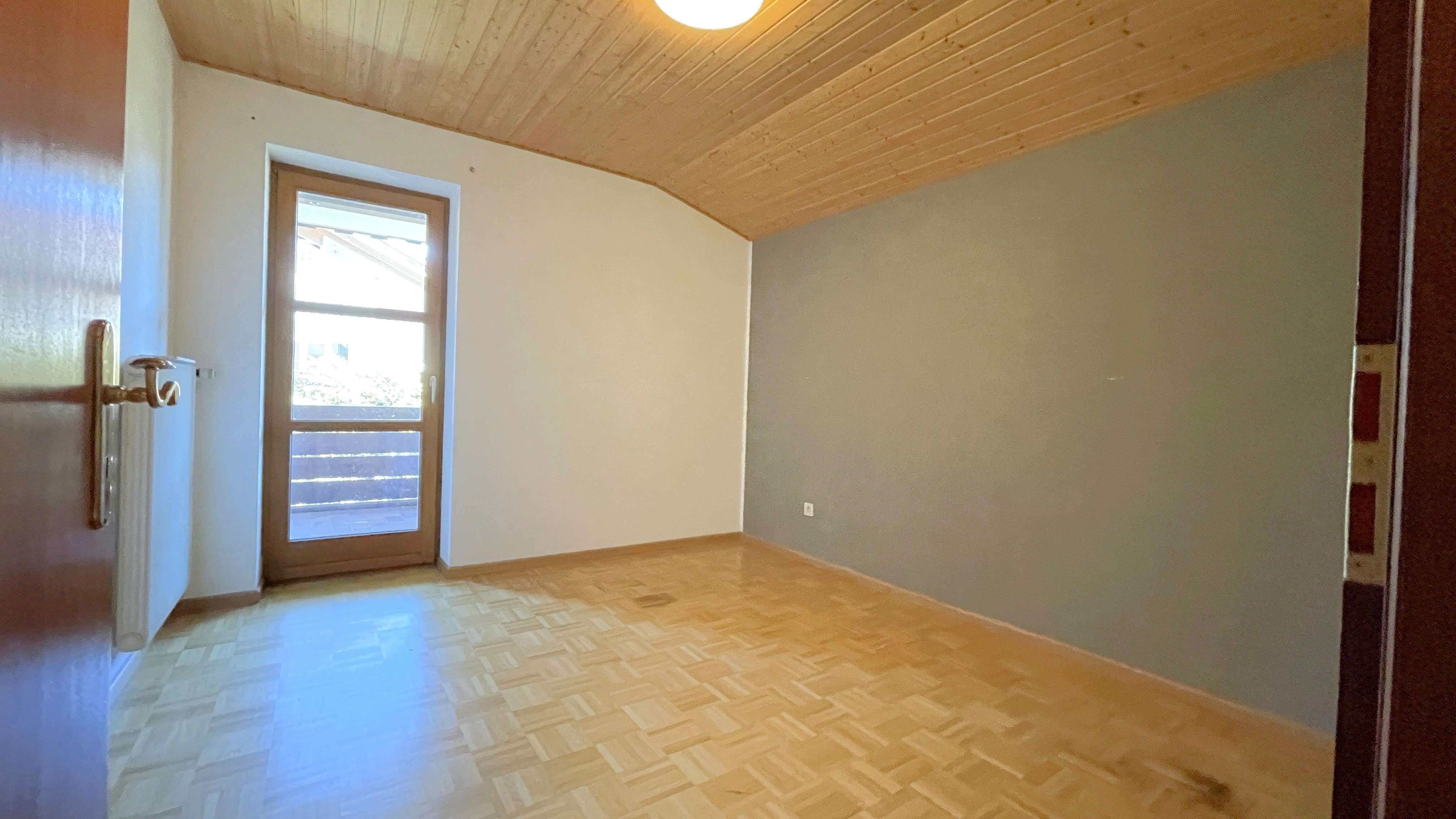 Immobilie in Lenggries - Großzügige Landhaus-Doppelhaushälfte in sehr guter und ruhiger Lage von Lenggries - Bild 18