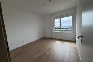 Lichtdurchflutete 3-Zimmer Wohnung mit großer Loggia – Iris-Runge-Platz 11, 30539 Mittelfeld, Hannover – Vorschaubild 6