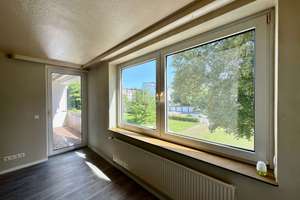 Erbbaurecht: Lichtdurchflutete 2-Zimmer-Wohnung mit Südloggia, Grünblick und offenem Essbereich – Die vollständige Adresse der Immobilie erhältst du vom Anbieter., 30519 Döhren, Hannover – Vorschaubild 4