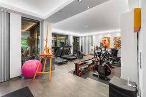 Repräsentative Villa mit Einliegerwohnung, Pool und Fitnessbereich, 2 Doppelgaragen – Die vollständige Adresse der Immobilie erhältst du vom Anbieter., 41379 Brüggen – Vorschaubild 11