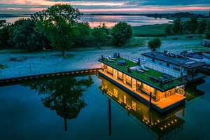 LUXUS Hausboot - 3 Etagen - 100m² Wohnen + 120 m² SONNENTERRASSE - Kamin, Kino, komplett individuell – Die vollständige Adresse der Immobilie erhältst du vom Anbieter., 12555 Köpenick, Berlin – Vorschaubild 2