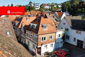 Charmantes Dreifamilienhaus mit historischem Flair in der Altstadt  – Die vollständige Adresse der Immobilie erhältst du vom Anbieter., 64673 Zwingenberg – Vorschaubild 1
