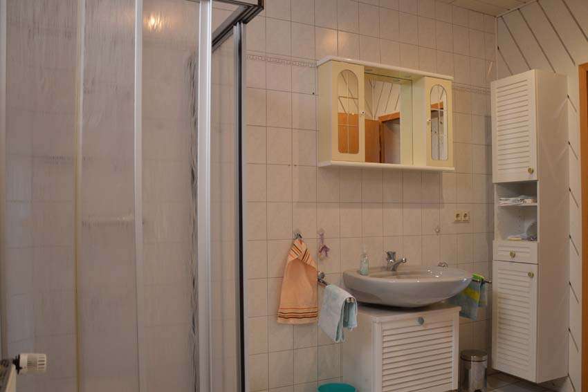 Immobilie in Otterndorf - Solides Zweifamilienhaus in zentraler Lage in Otterndorf mit schönem Grundstück - Bild 13