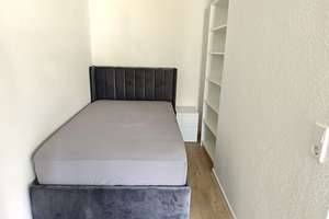 Sofort verfügbar: Renovierte, möblierte 1-Zimmer-Wohnung mit Balkon in Mannheimer Bestlage – 68165 Schwetzingerstadt/Oststadt, Mannheim – Vorschaubild 4