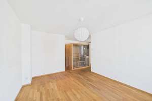 Moderne, ideal geschnittene Familienwohnung mit zwei Balkonen und zwei Bädern nahe TiergartenSpree – Die vollständige Adresse der Immobilie erhältst du vom Anbieter., 10555 Moabit, Berlin – Vorschaubild 7