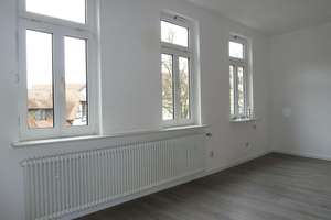 Frisch sanierte 1-Zi Whg. am Rande der Altstadt Gelnhausens – 63571 Gelnhausen – Vorschaubild 1