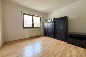 Helle 2-Zimmer-Wohnung mit Balkon und neuem Badezimmer