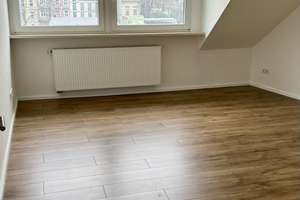 Sanierte 2-Zimmer-Dachgeschoss-Wohnung in Wuppertal Unterbarmen | Zweitbezug – Wittensteinstr. 34, 42285 Barmen, Wuppertal – Vorschaubild 9