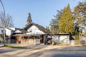 Einfamilienhaus mit Anbau - Projektimmobilie mit Perspektive