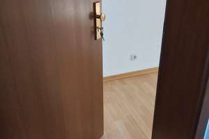 Heller Wohnraum in Hassels: Modernisierte 3-Zimmer-Wohnung