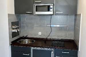 Köln zentral modernisiertes Apartment 2.OG Wannenbad neue Pantryküche Pool u.Saunanutzung ab 01.07. – Die vollständige Adresse der Immobilie erhältst du vom Anbieter., 50823 Neuehrenfeld, Köln – Vorschaubild 6