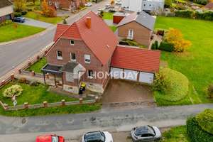 Charmantes Zweifamilienhaus mit Garten, Garagen in Obernkirchen – Die vollständige Adresse der Immobilie erhältst du vom Anbieter., 31683 Obernkirchen – Vorschaubild 2