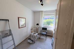 Charmanter Bungalow mit großem Garten in ruhiger Lage – viel Potenzial in Bremen-Schönebeck – Die vollständige Adresse der Immobilie erhältst du vom Anbieter., 28757 Schönebeck, Bremen – Vorschaubild 8