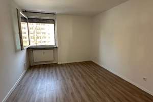 Sehr helle und ruhige Wohnung in Aubing – Die vollständige Adresse der Immobilie erhältst du vom Anbieter., 81243 Aubing-Süd, München – Vorschaubild 11