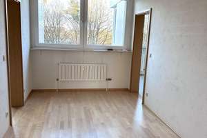 RESERVIERT! Sonnige 3-Zimmer-Familienwohnung, große Loggia, TG-Stellplatz, ca. 80m2 – Die vollständige Adresse der Immobilie erhältst du vom Anbieter., 81737 Neuperlach, München – Vorschaubild 13