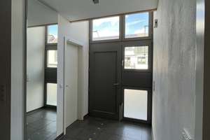 Exklusives Einfamilienhaus in Leverkusen am Kölner Stadtrand – Die vollständige Adresse der Immobilie erhältst du vom Anbieter., 51375 Schlebusch, Leverkusen – Vorschaubild 2