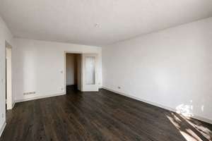 Renovierte zwei Zimmer Wohnung im Herzen von Golzheim – Die vollständige Adresse der Immobilie erhältst du vom Anbieter., 40474 Golzheim, Düsseldorf – Vorschaubild 4