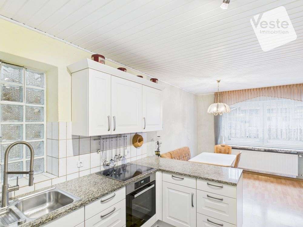 Immobilie in Meeder - Gepflegter Dreiseithof in Meeder mit separatem Gartengrundstück - Bild 2