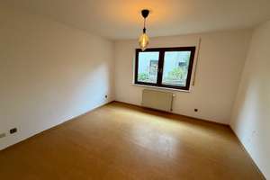 Stilvoll wohnen mit Aussicht: Einfamilienhaus mit Einliegerwohnung in Elgershausen! – Die vollständige Adresse der Immobilie erhältst du vom Anbieter., 34270 Schauenburg – Vorschaubild 17