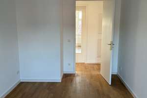 Wunderschöne 3-Zimmer Neubauwohnung in Lichterfelde ! Provisionsfrei ! – Finckensteinallee 97, 12205 Lichterfelde, Berlin – Vorschaubild 4