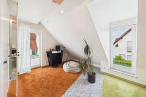 Moderne Doppelhaushälfte mit Garage, 2 Stellplätzen und Gartenidylle in unmittelbarer Feldrandlage – Die vollständige Adresse der Immobilie erhältst du vom Anbieter., 55129 Hechtsheim, Mainz – Vorschaubild 7