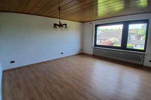 4-Zimmer-Wohnung mit Balkon – Die vollständige Adresse der Immobilie erhältst du vom Anbieter., 97080 Dürrbachtal, Würzburg – Vorschaubild 2